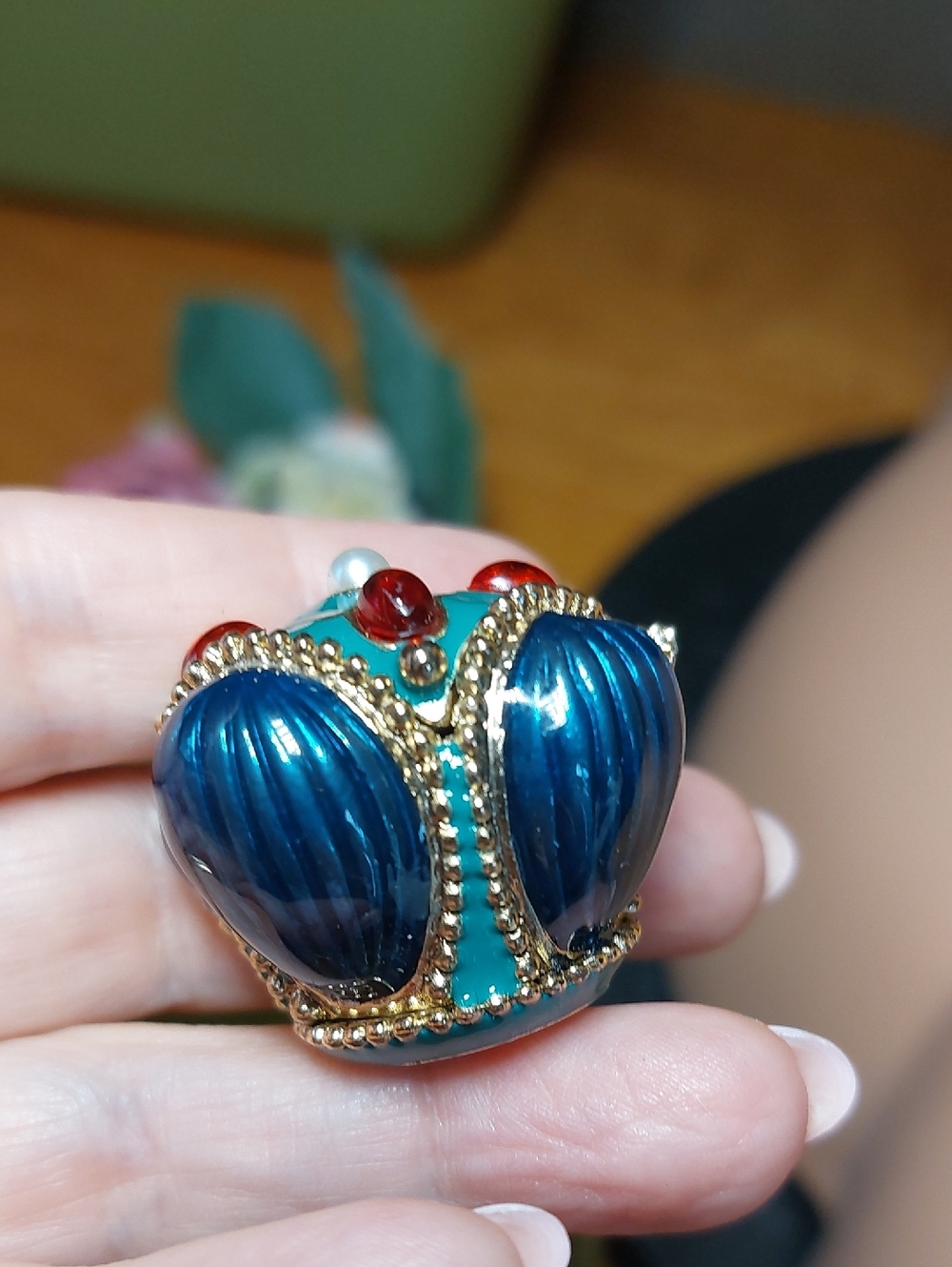 Monet 2008 Keepsake Jewel Box Pendant Necklace Retired Enamel Crown - Picture 7 of 9
